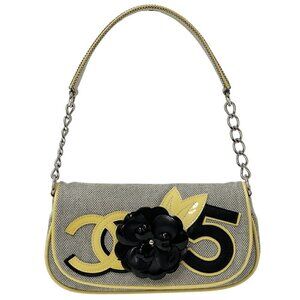 CHANEL Black Shoulder Bag